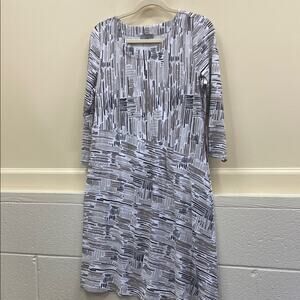 Habitat women’s  Small Gray and White A-Line Dress with 3/4 Sleeves